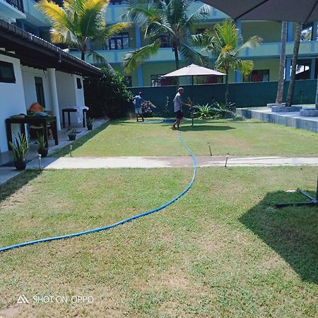 Thiranagama Beach Hotel هيكادوفا المظهر الخارجي الصورة