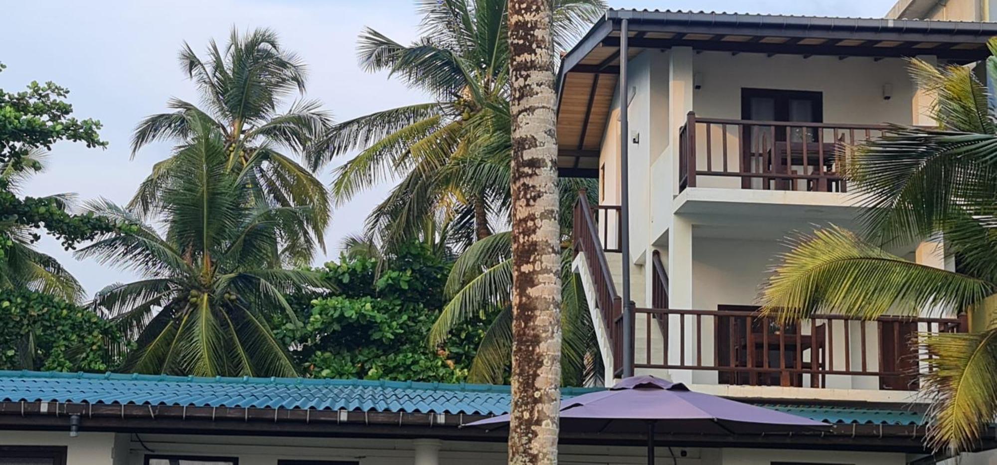 Thiranagama Beach Hotel هيكادوفا المظهر الخارجي الصورة