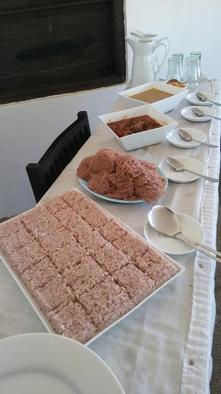 Thiranagama Beach Hotel هيكادوفا المظهر الخارجي الصورة