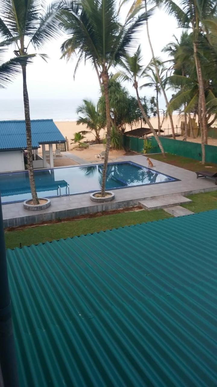 Thiranagama Beach Hotel هيكادوفا المظهر الخارجي الصورة