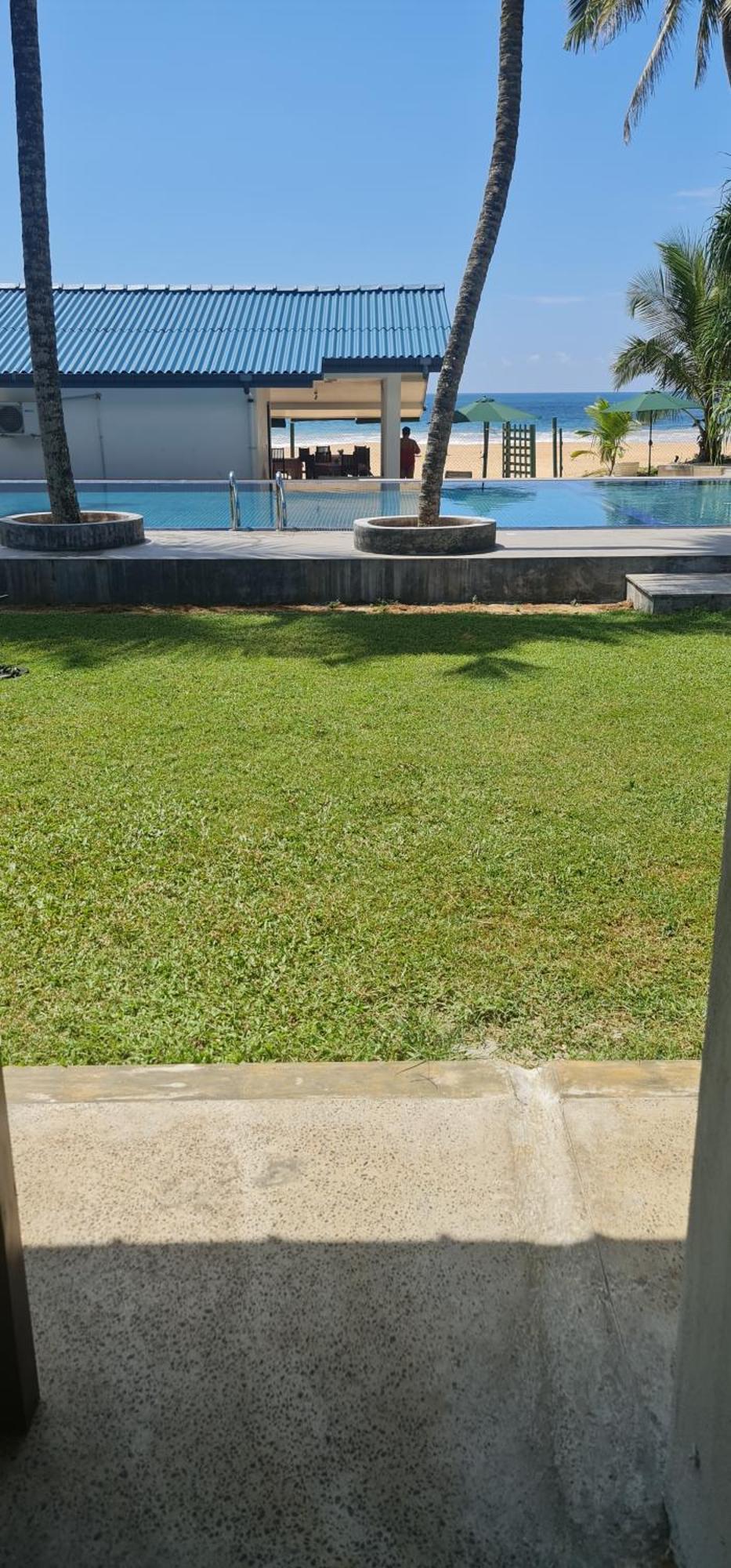 Thiranagama Beach Hotel هيكادوفا المظهر الخارجي الصورة